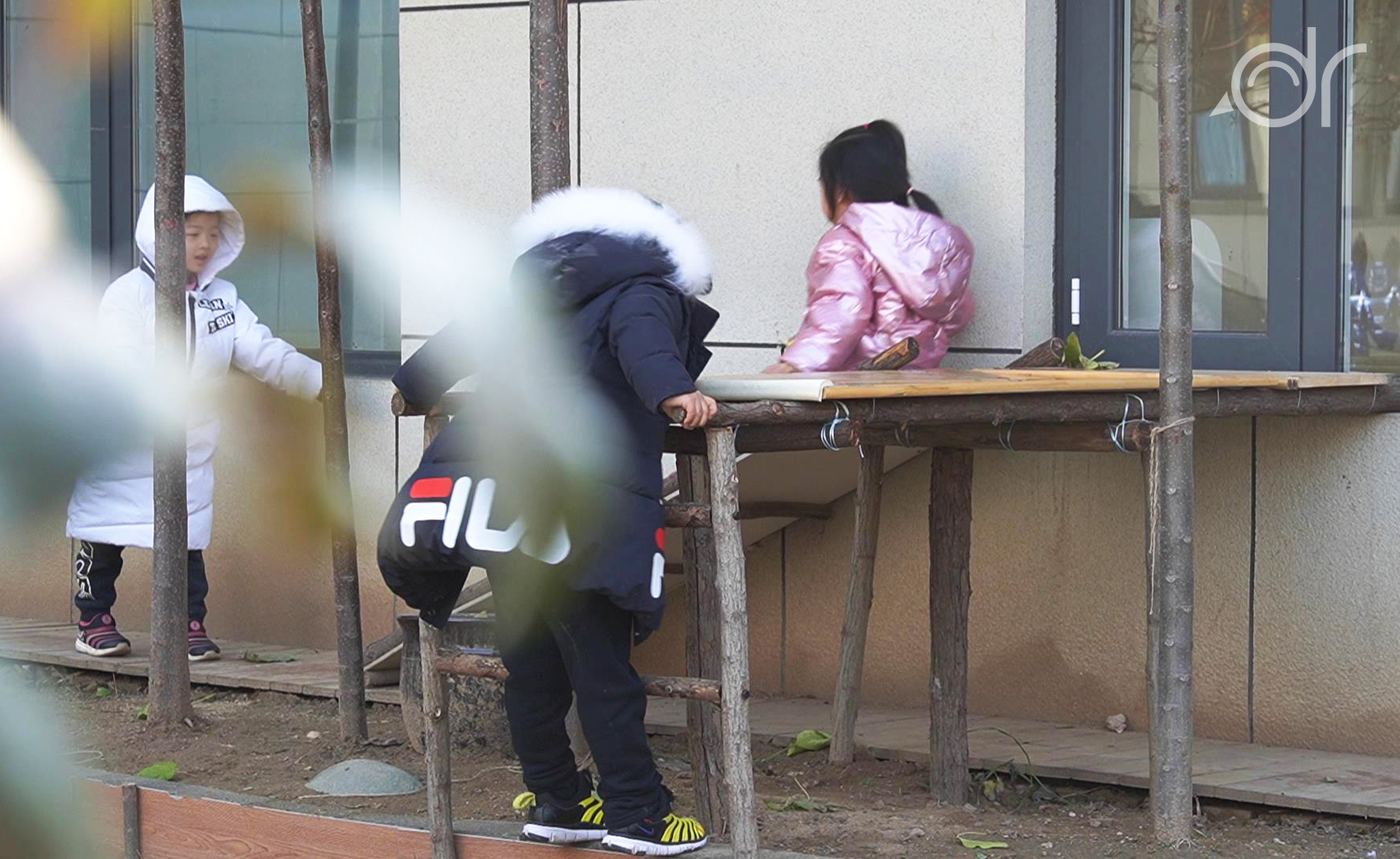 孩子外出生活技能_爸妈外出打工的孩子_技能出众生活出彩