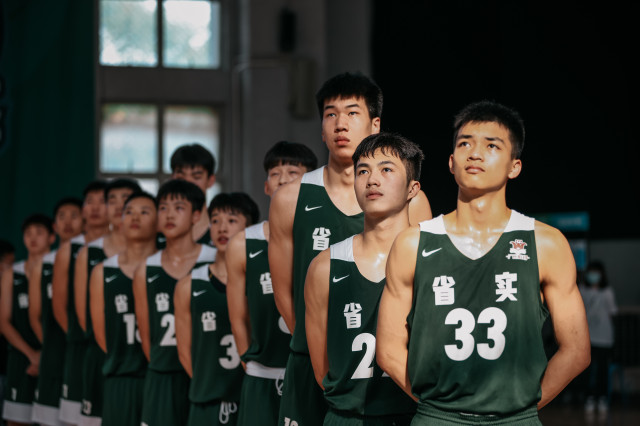 禄劝高中篮球比赛冠军是谁_禄劝篮球协会_2021年高中篮球比赛