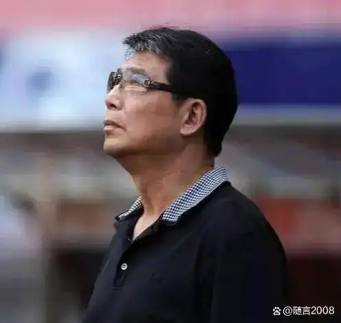 足球史上黑色三分钟_足球黑色9分钟_足球历史上黑色三分钟