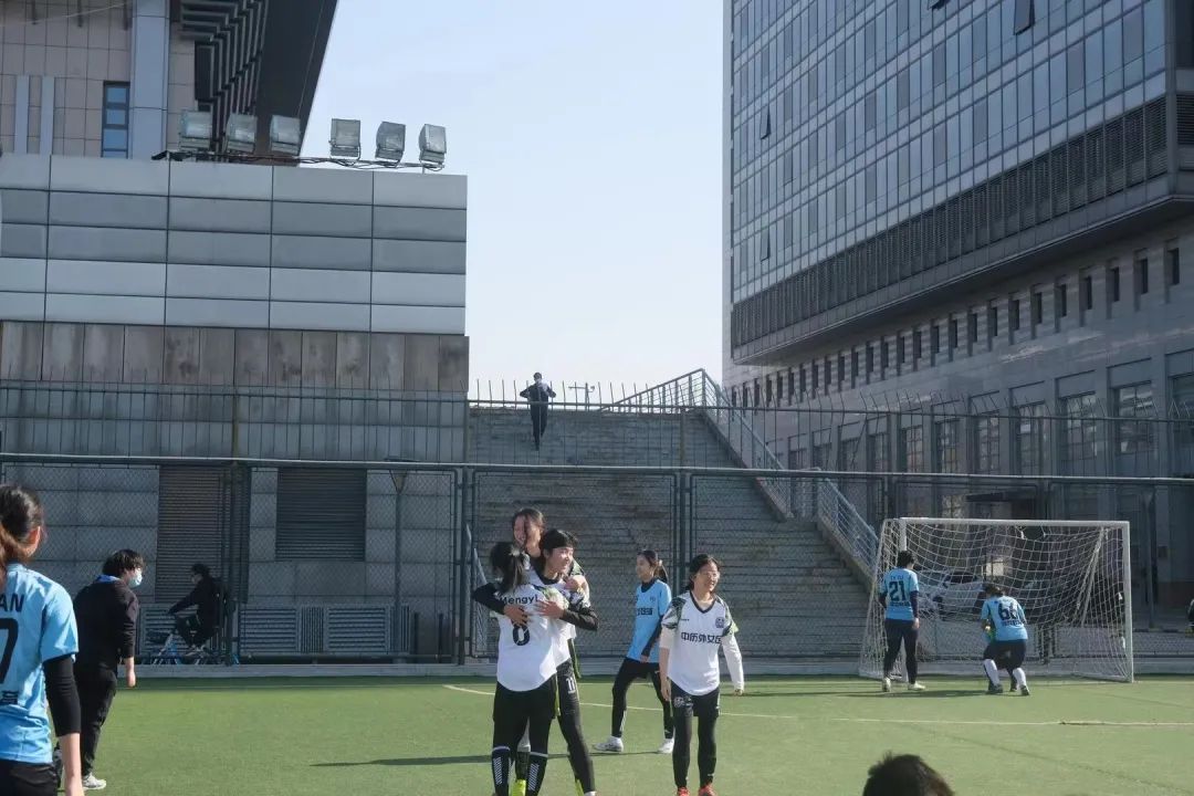 去年足球杯世界冠军_世界足球杯2022冠军是谁啊_足球世界冠军杯叫什么杯