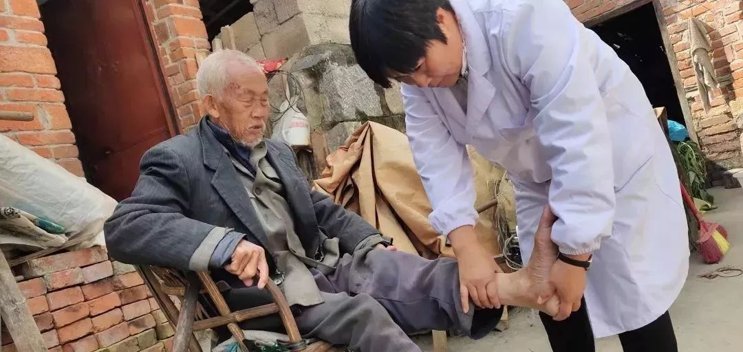个旧营养餐_营养餐的营养构成_餐营养餐