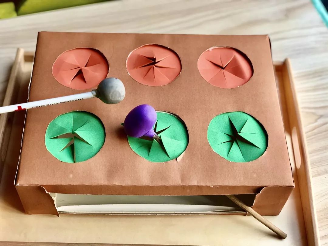 生活技能教具小班_幼儿园小班教学教具制作_小班教具技能生活活动反思