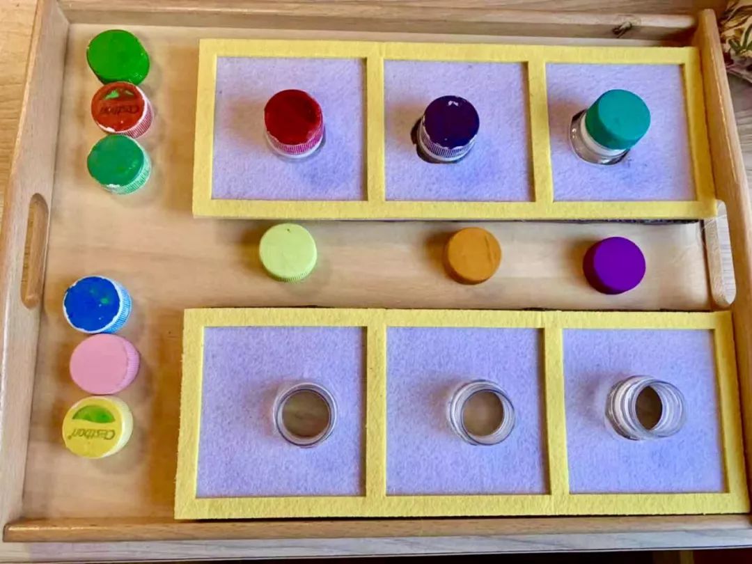 小班教具技能生活活动反思_幼儿园小班教学教具制作_生活技能教具小班