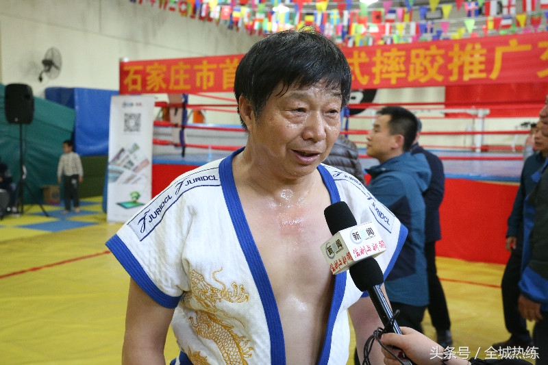 摔跤几个回合_你会摔跤比赛每个回合多长时间_摔跤比赛回合规则