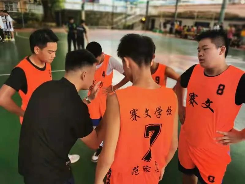 贵州篮球联赛女子单打冠军_贵州女子篮球队_贵州女篮球运动员